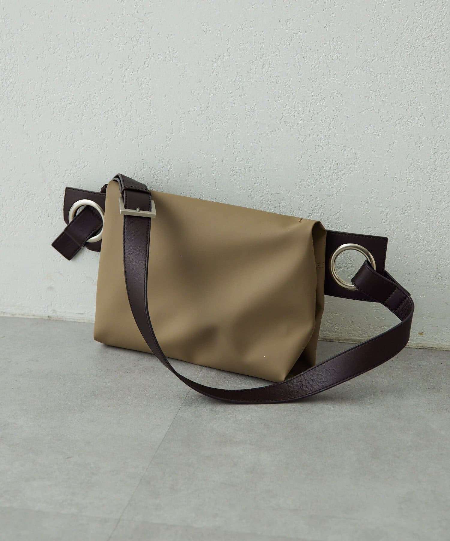 kawa-kawa(カワカワ)】日本製/防水/NO1332 Rubber-choボディバッグ