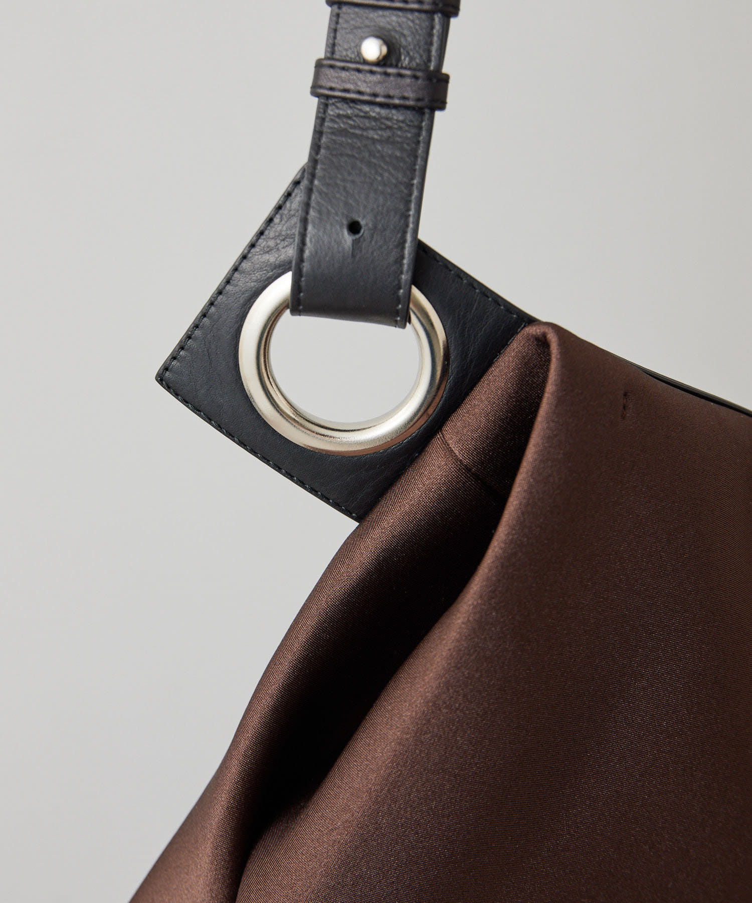 ear別注仕様あり》【kawa-kawa(カワカワ)】NO1290 WETハトメボディ