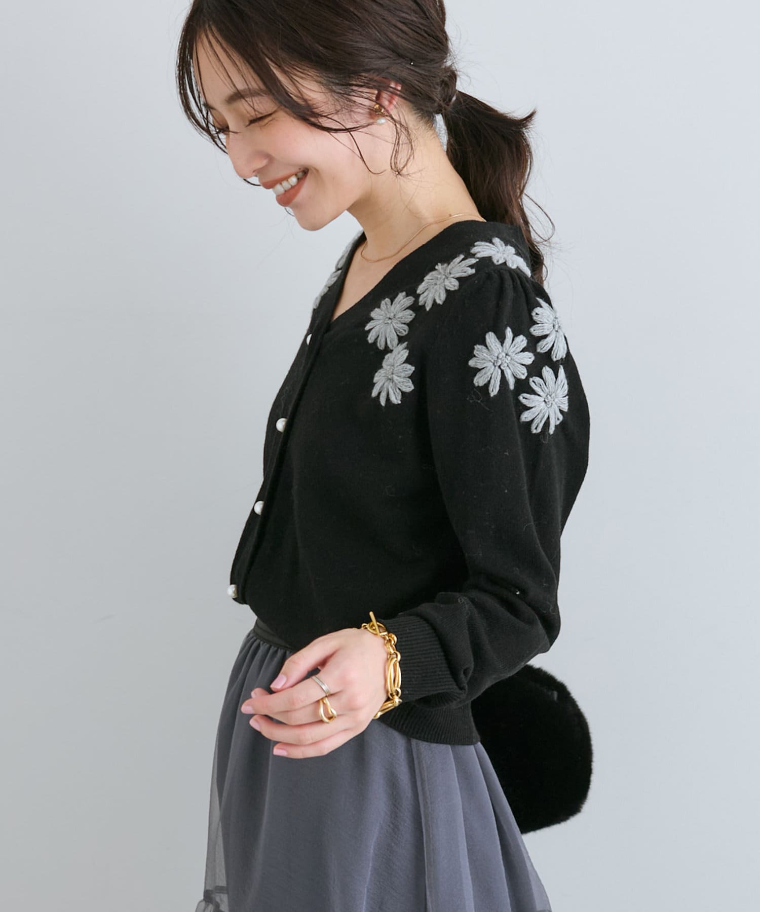 最強愛され】お花刺繍クロップドカーディガン | La boutique BonBon