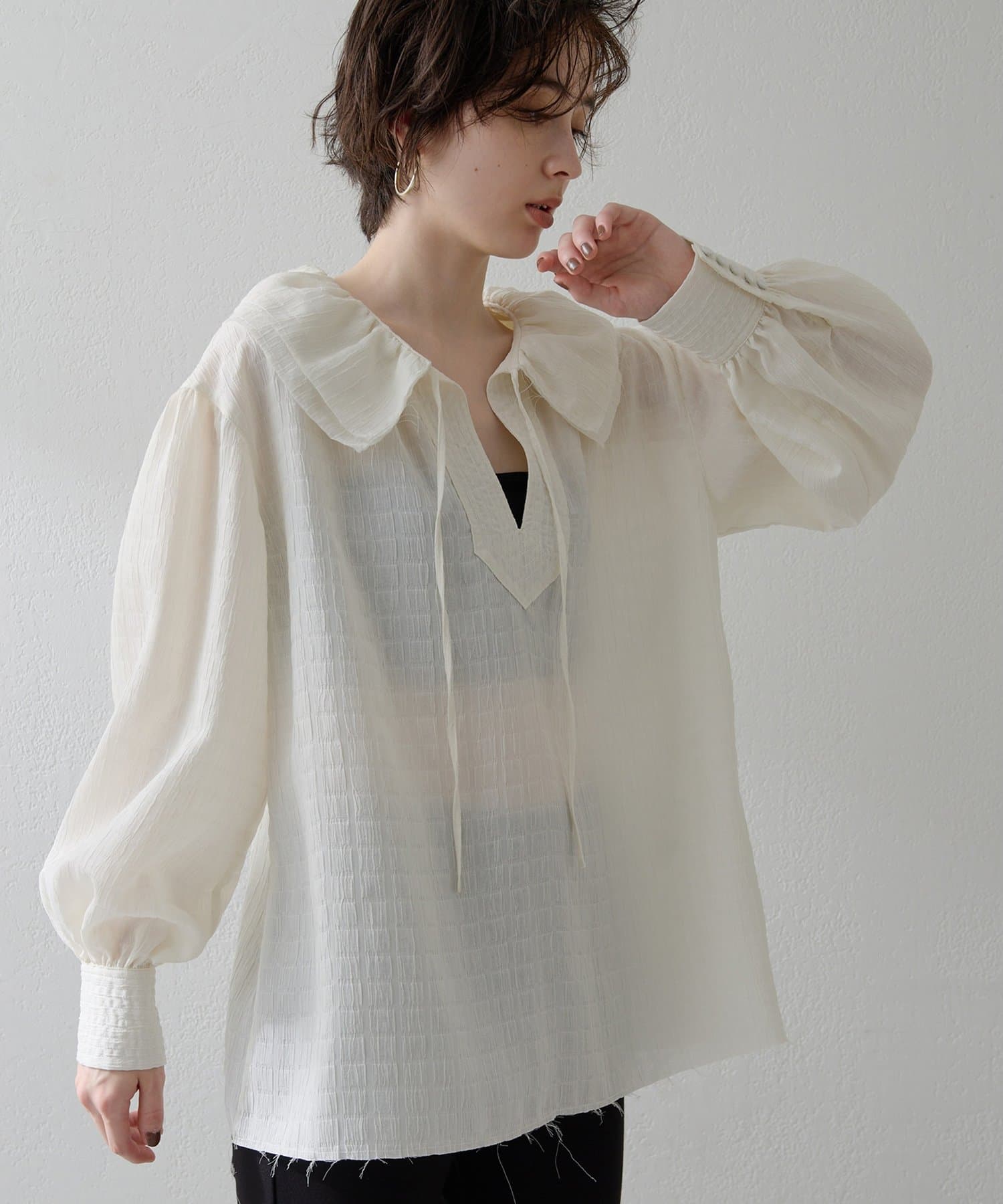 THE PAUSE】襟フリルブラウス | Whim Gazette(ウィム ガゼット