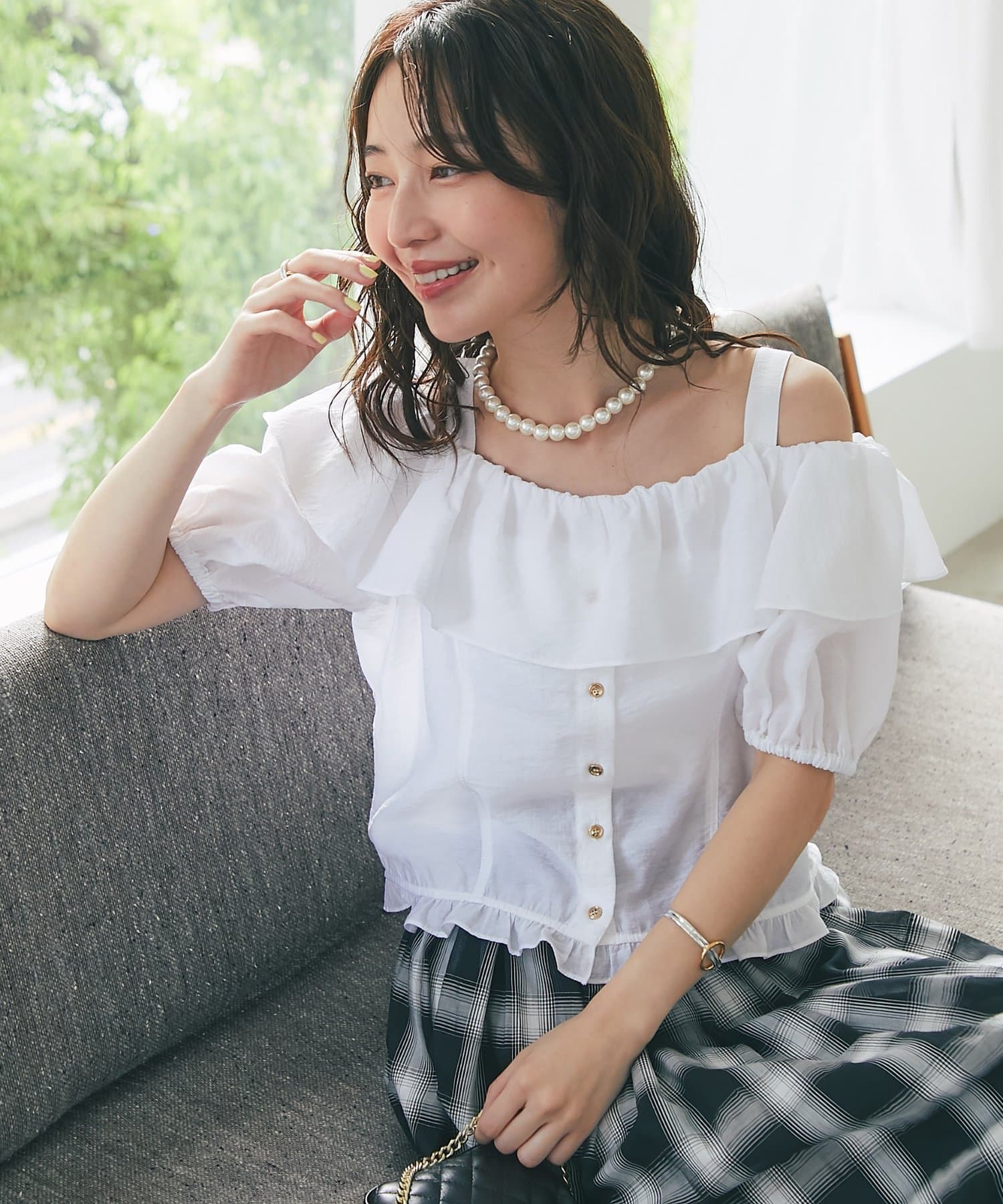 最強モテ】フリルオフショルキャミブラウス | La boutique BonBon(ラブ