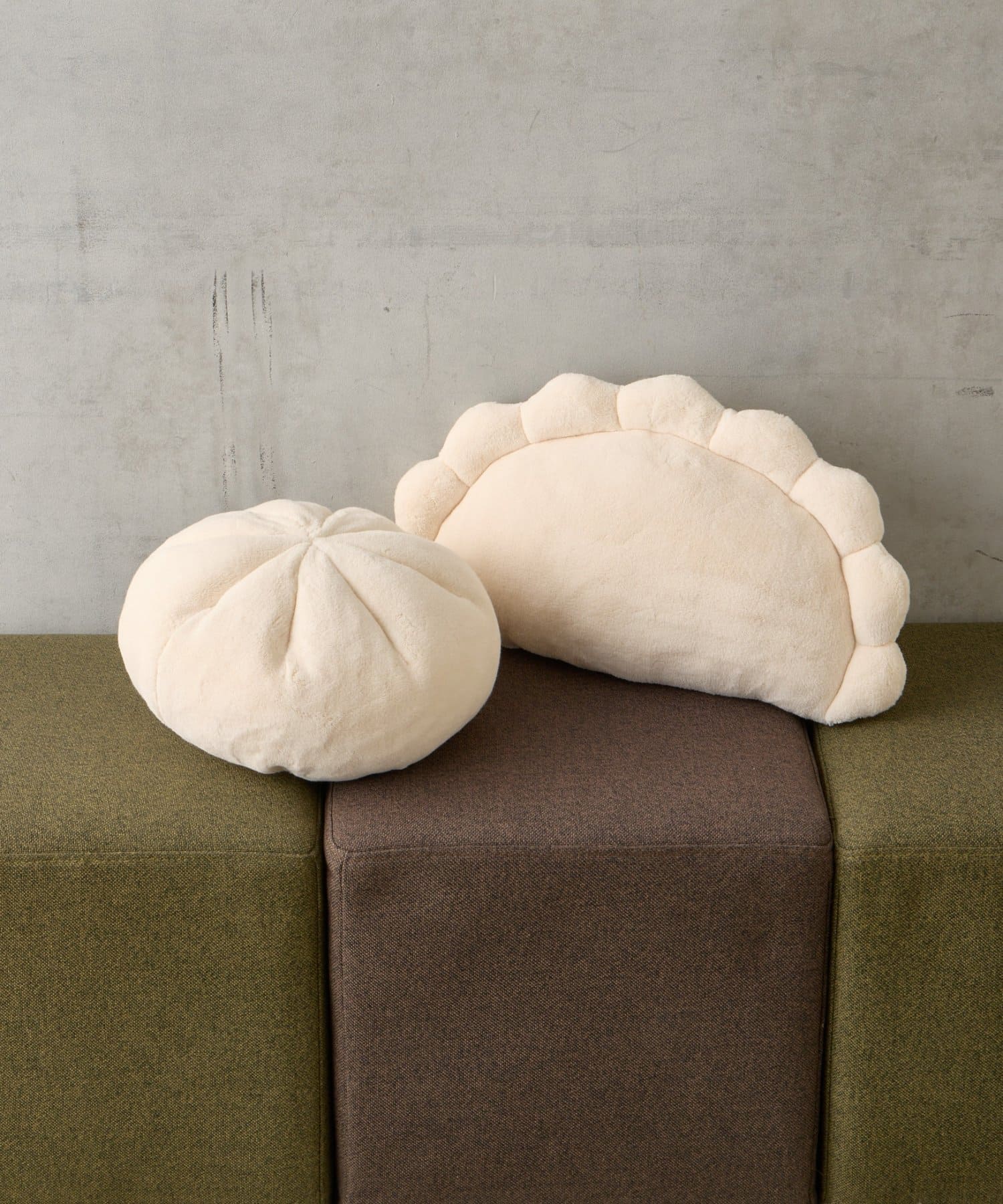 好吃 餃子クッション | BIRTHDAY BAR(バースデイバー)ライフスタイル