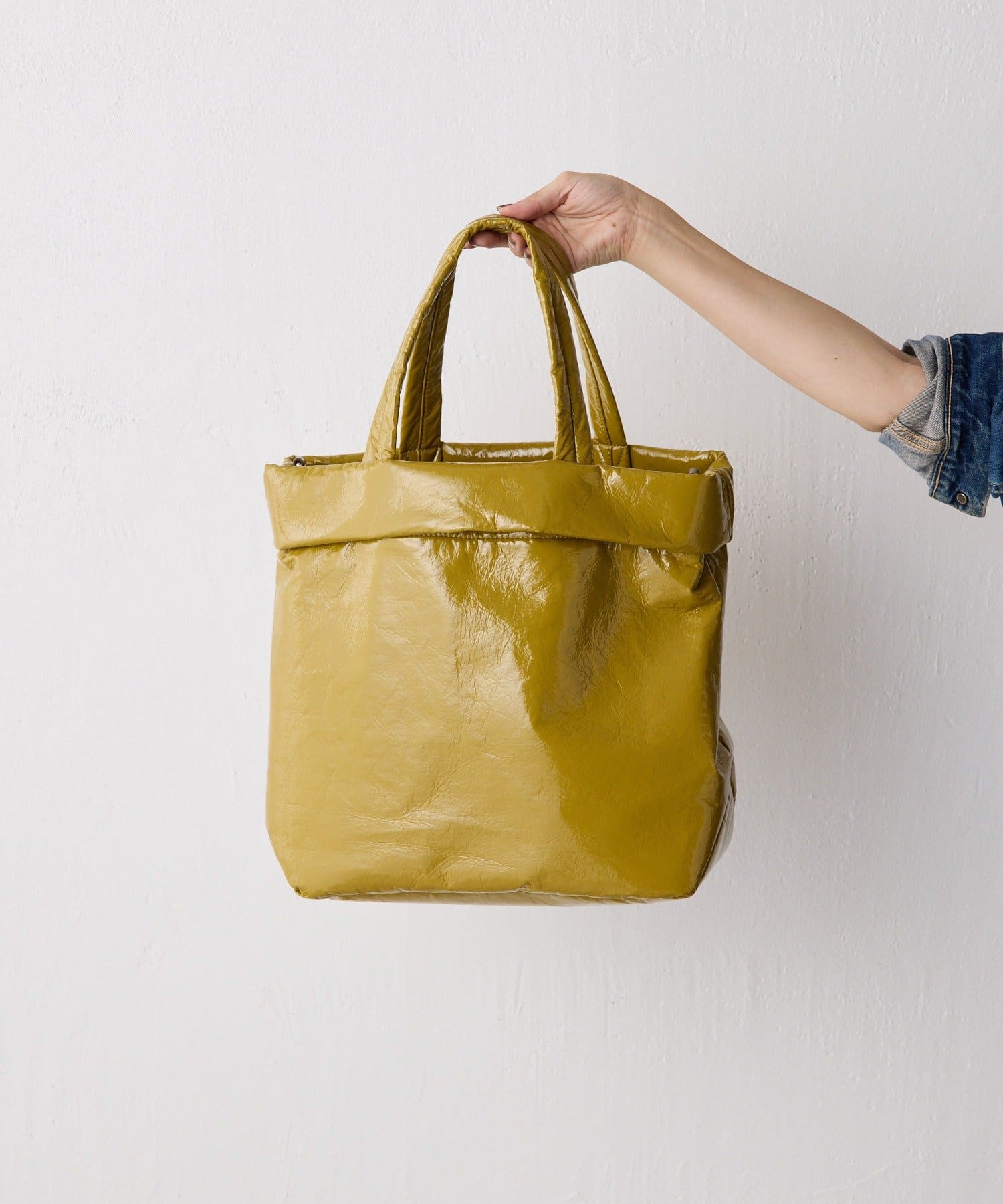 軽量390g》パテントトートバッグ | ear PAPILLONNER(イア パピヨネ