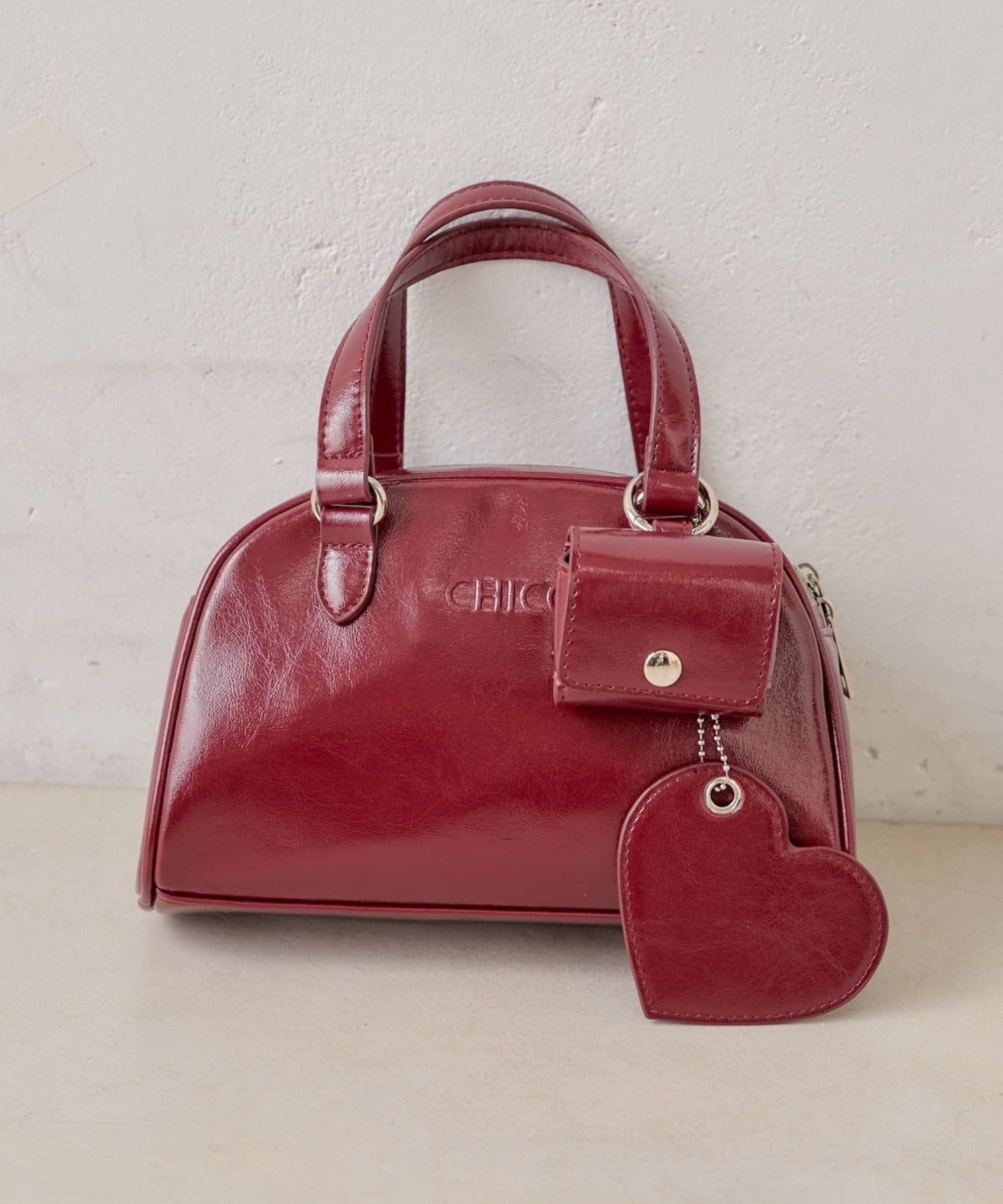 REVIVAL/WEB限定】チャーム付ミニボストンバッグ | Chico(チコ