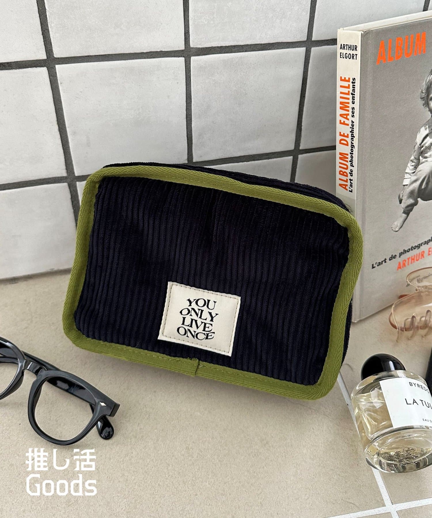 推し活対応◎】コーデュロイパデッドポーチM | DISCOAT(ディスコート