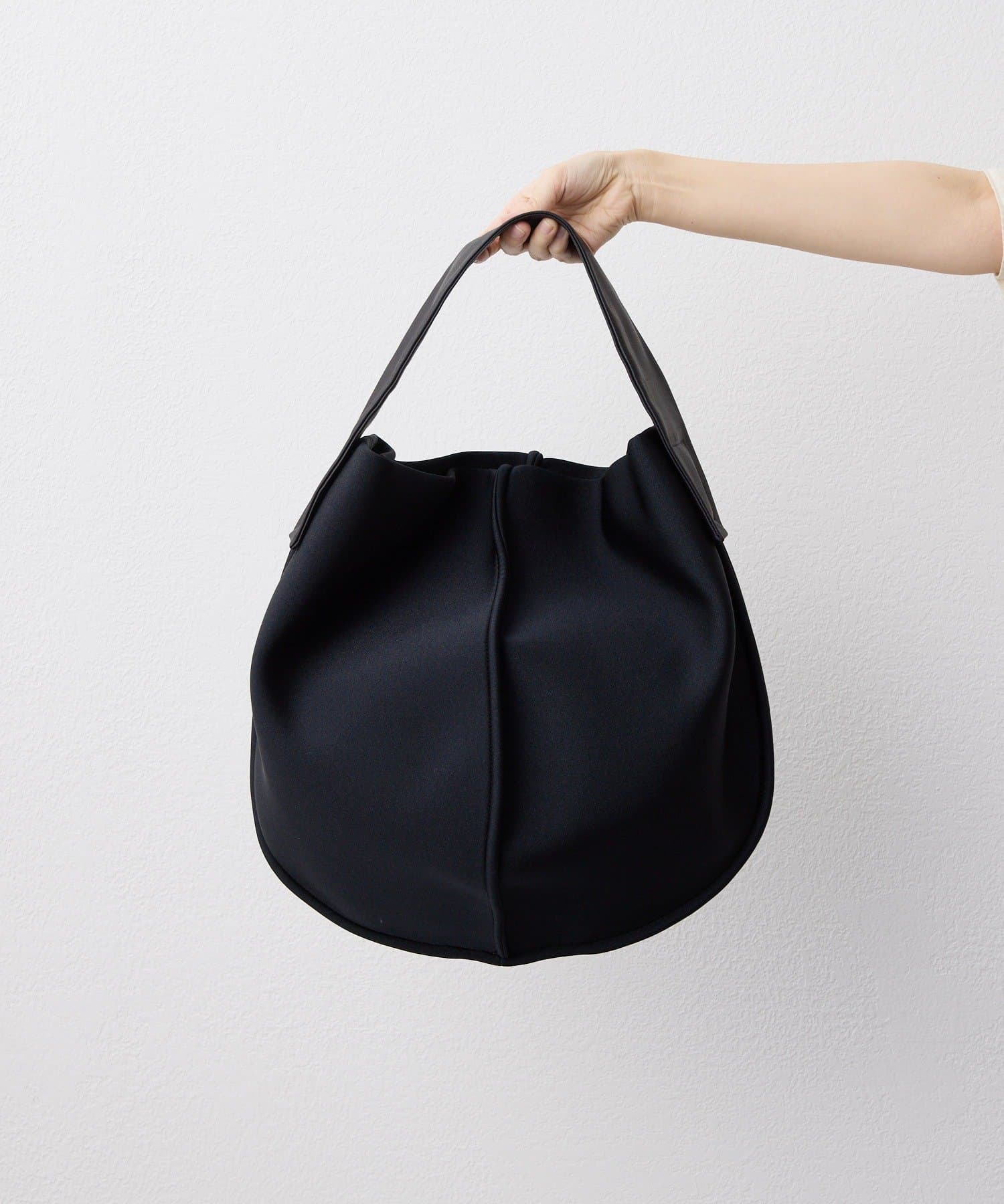 kawa-kawa(カワカワ)】NO1529 wetワンショルダーバッグ | ear