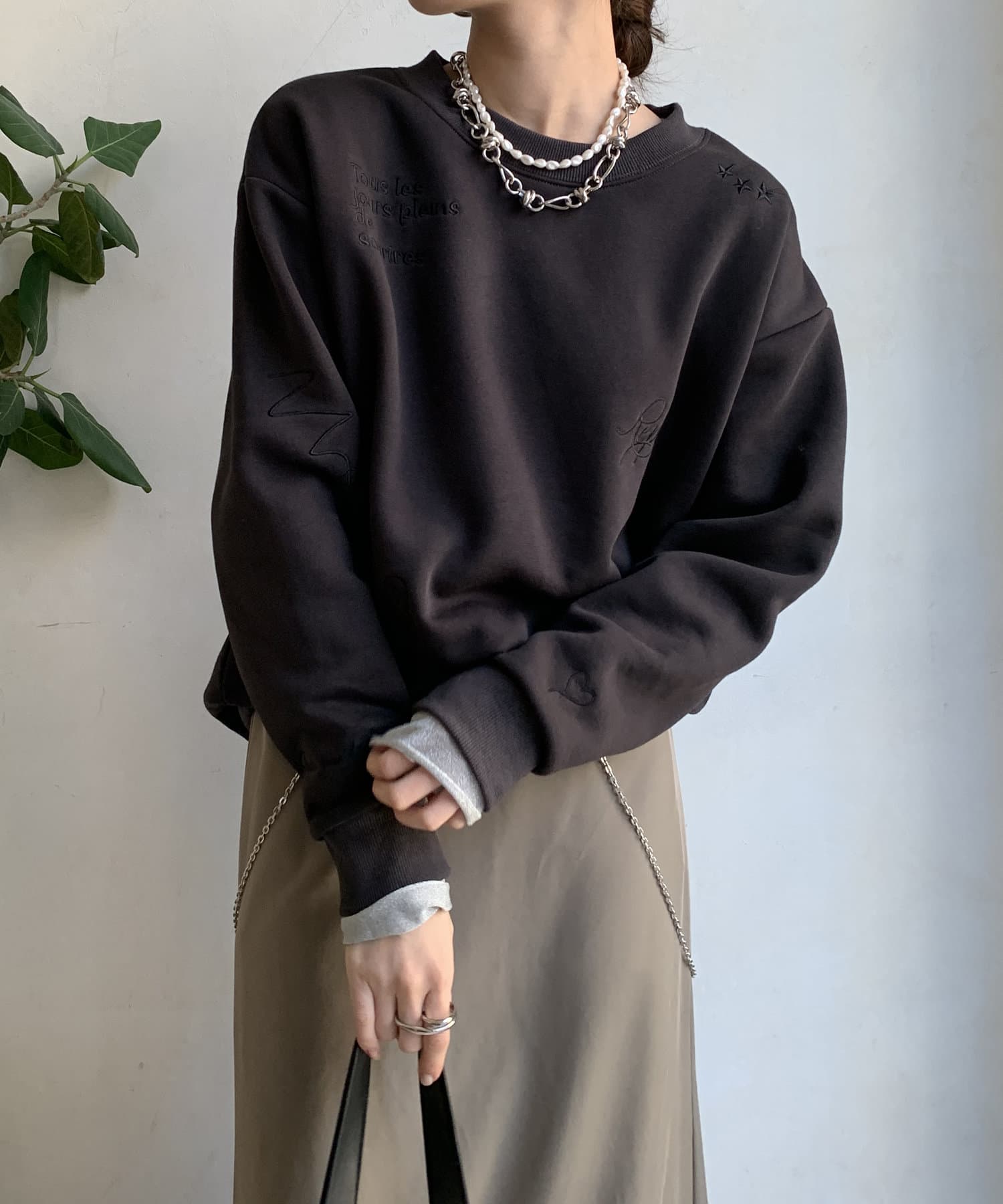 新色追加/WEB限定】ランダム刺繍プルオーバー | DOUDOU(ドゥドゥ