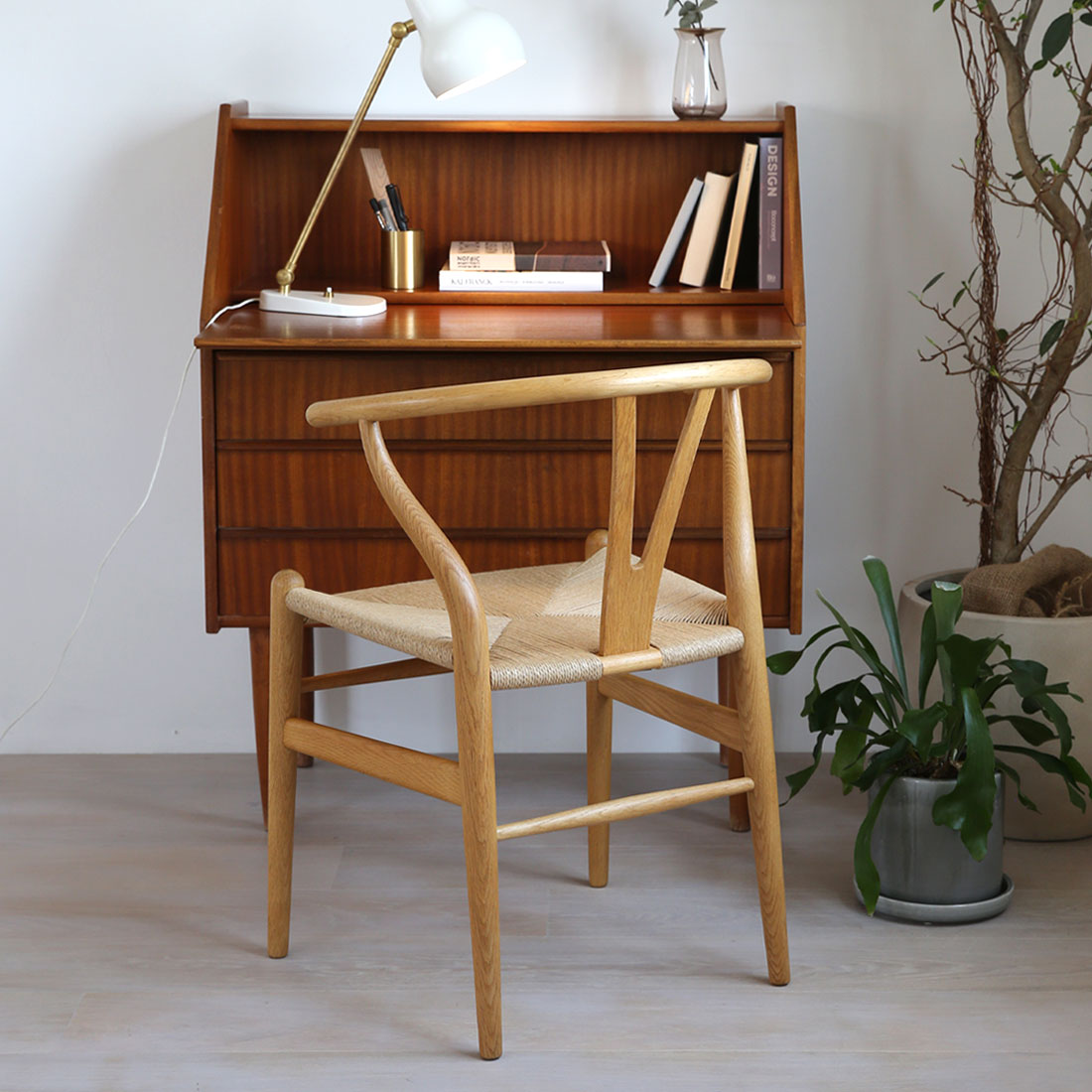 Yチェア（ワイチェア）通販 正規代理店 | 北欧インテリア CONNECT