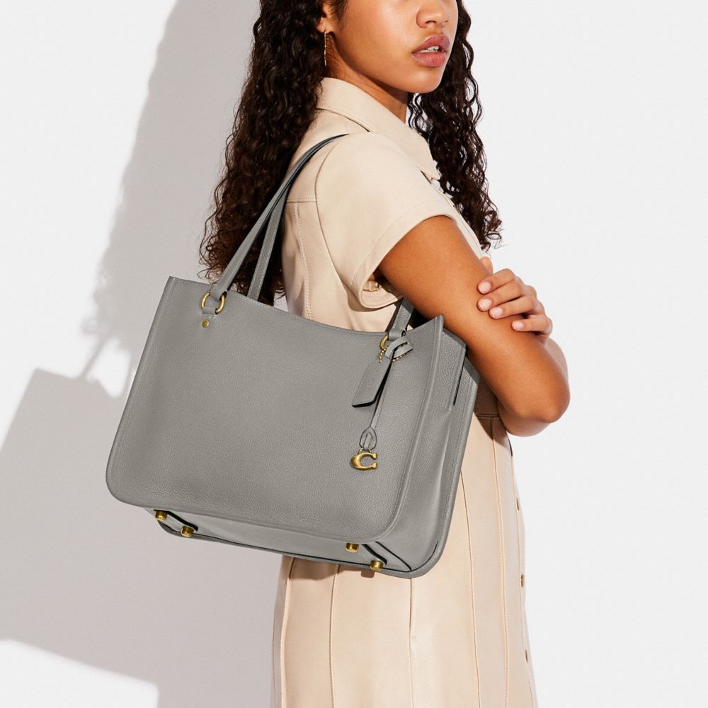 公式】COACH – コーチ | タイラー キャリーオール