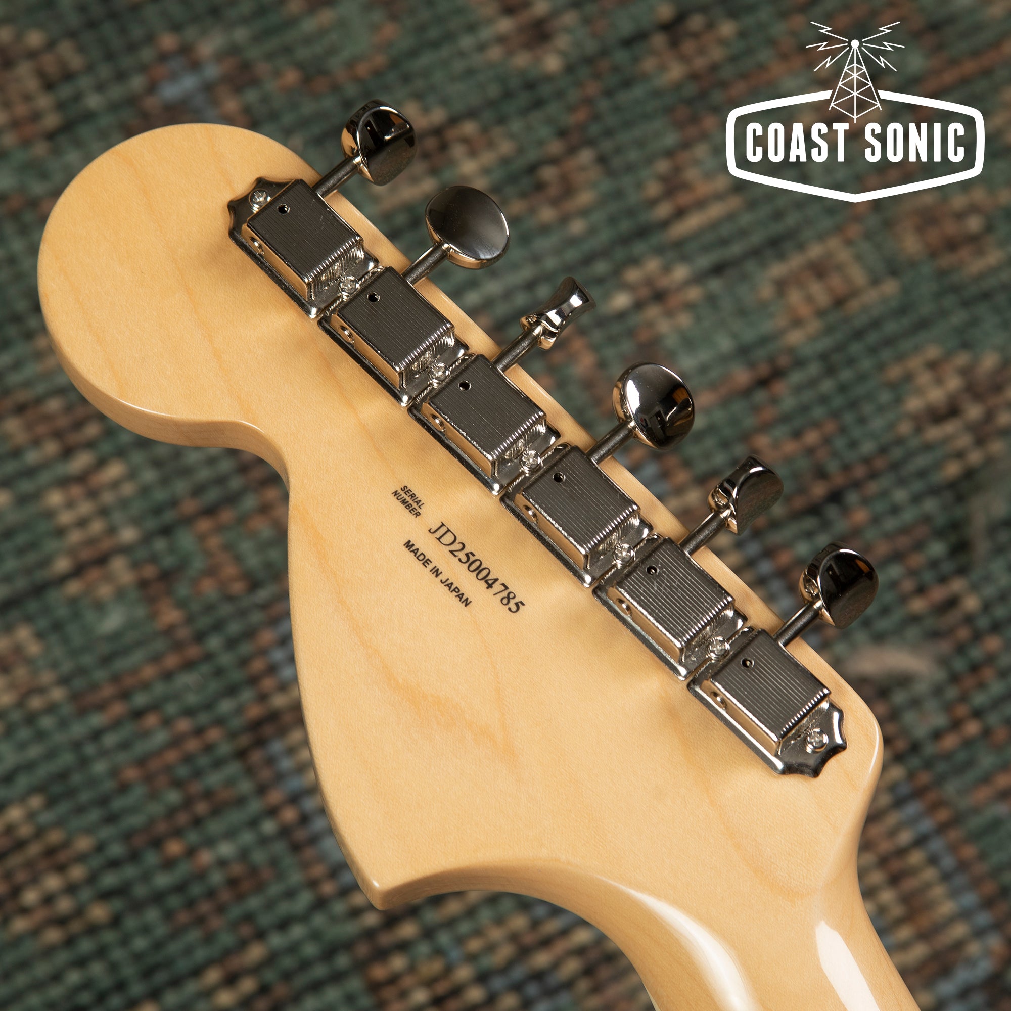 2025 Fender Traditional Late 60s Jazzmaster w/matching headstock Made