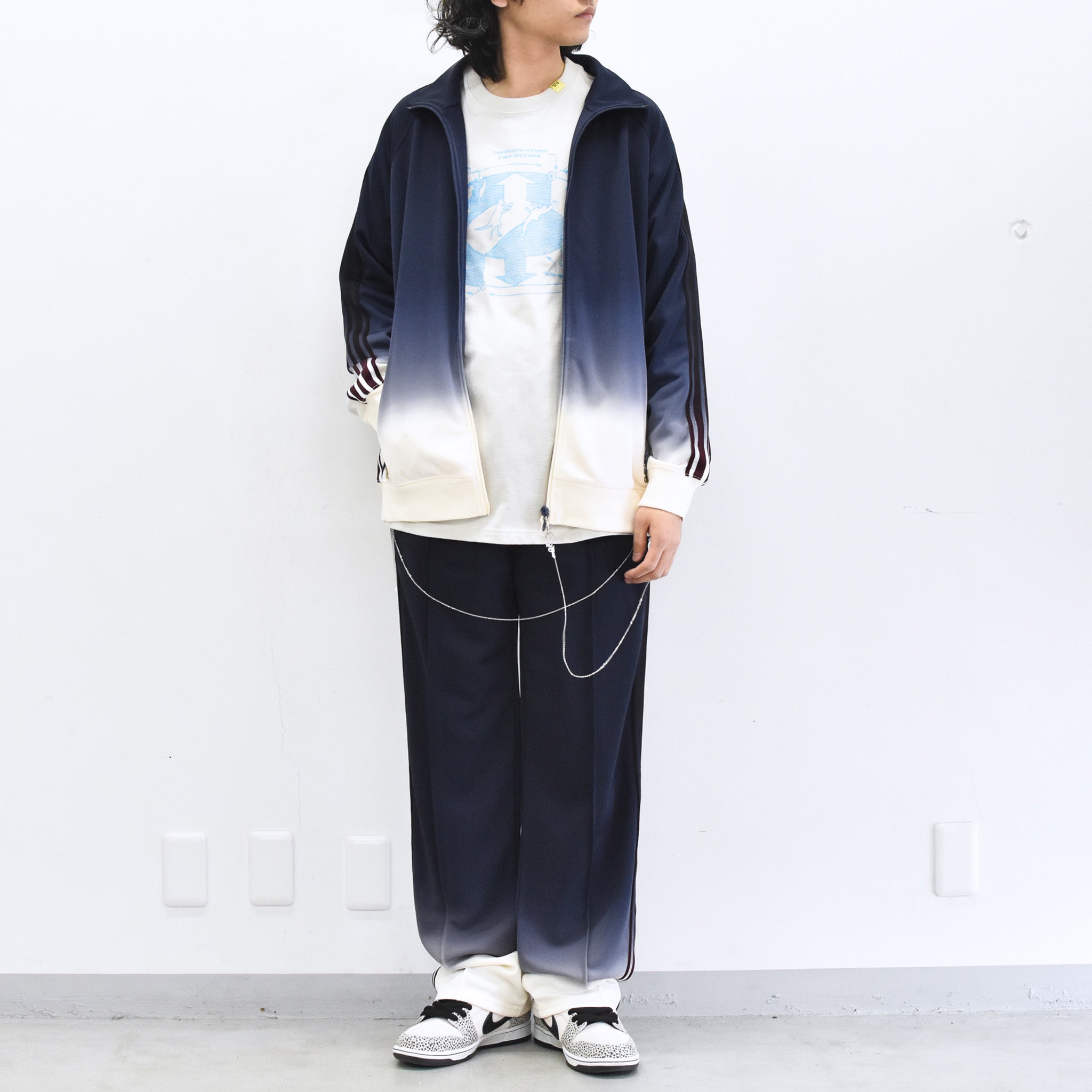 BODYSONG. / GRADIENT DYED TRACK JACKET 03 - WHITE – COFFIN