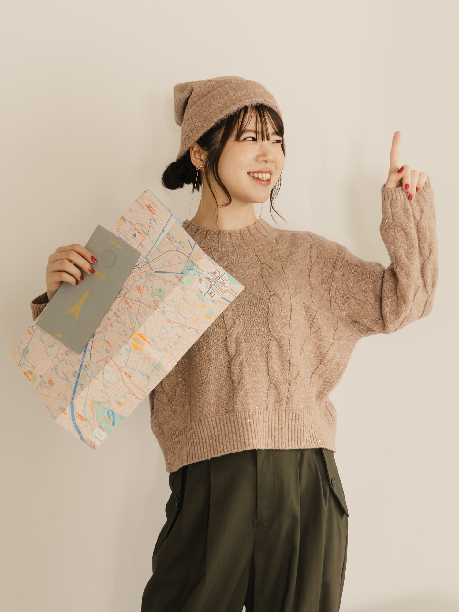 VALENTINO スパンコール ニット キャミソール ホルターネック M191