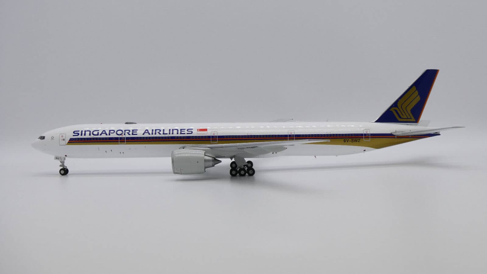 JC Wings 1:200 Singapore Airlines Boeing B777-300(ER) 