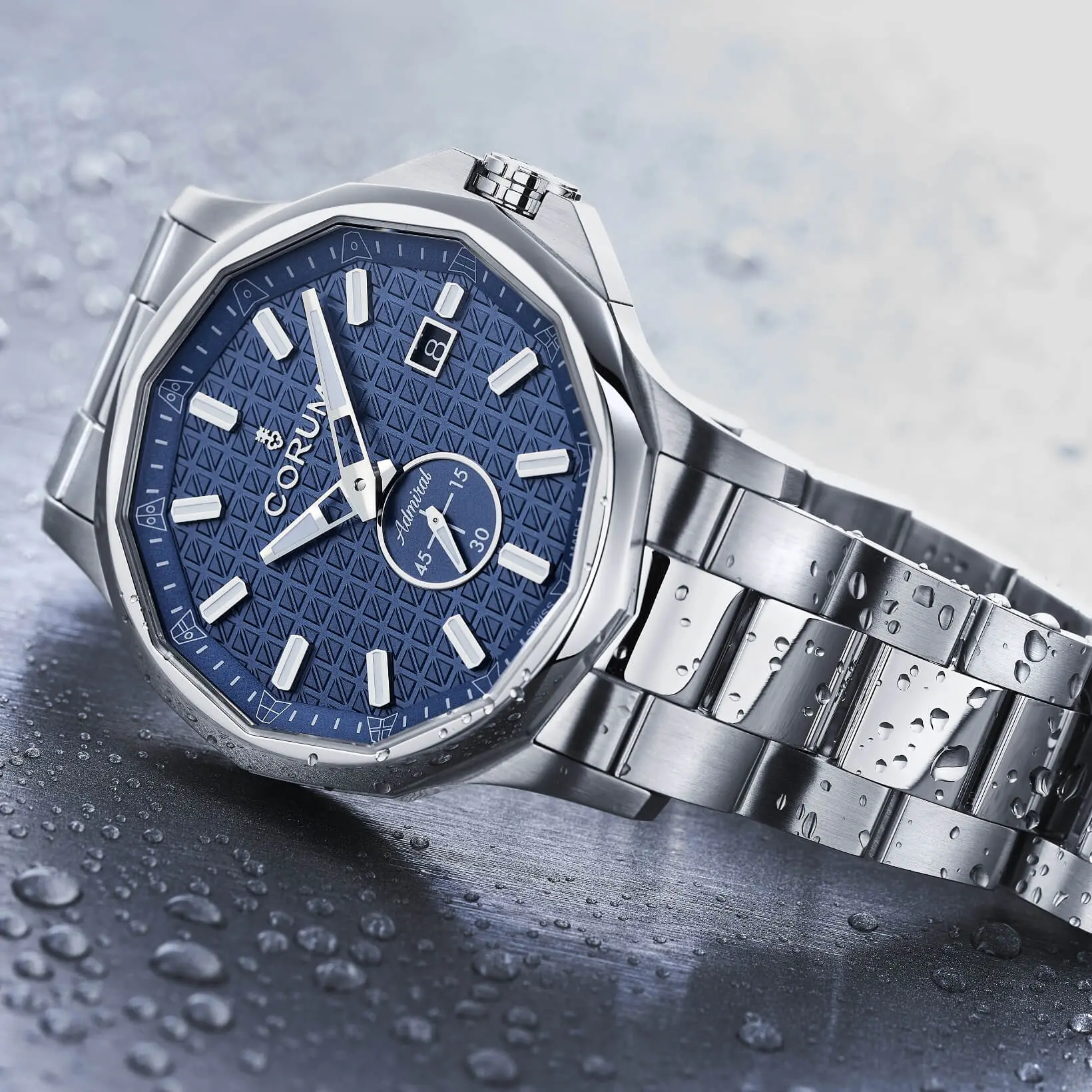 Admiral - CORUM(コルム)日本公式サイト