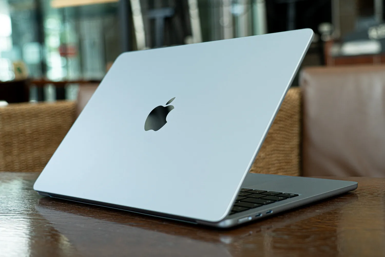 MacBook Air 13インチスカイブルー16GB SSD 1TB 2025 Amazon.com