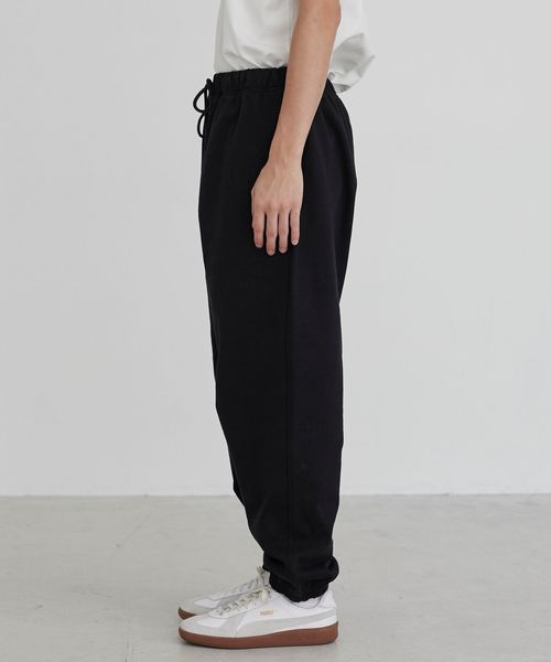 WELLTECT】ワンポイントロゴ刺繍スウェットパンツ