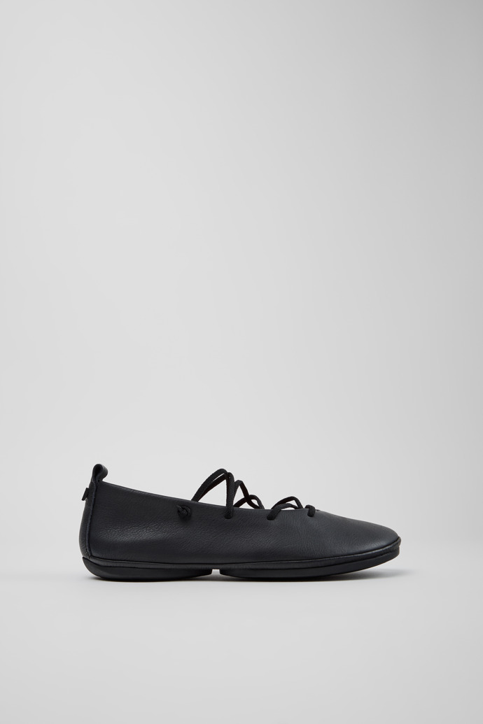 Right | レディース フラットシューズ | カンペール（Camper）公式