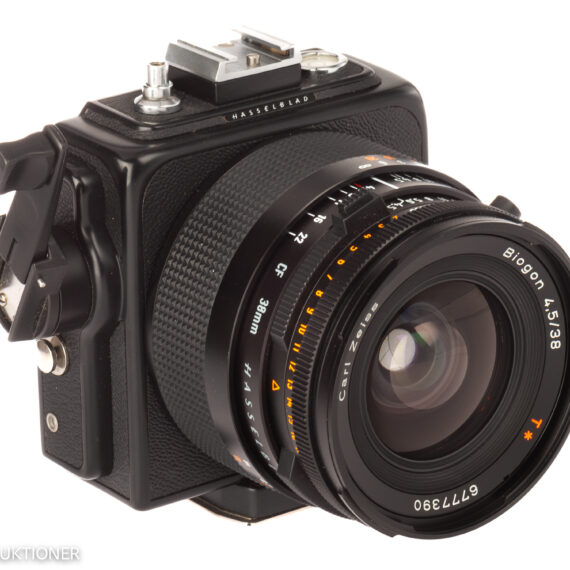 Hasselblad SWC/M black camera with A12 Magazine Mint- /SOLD