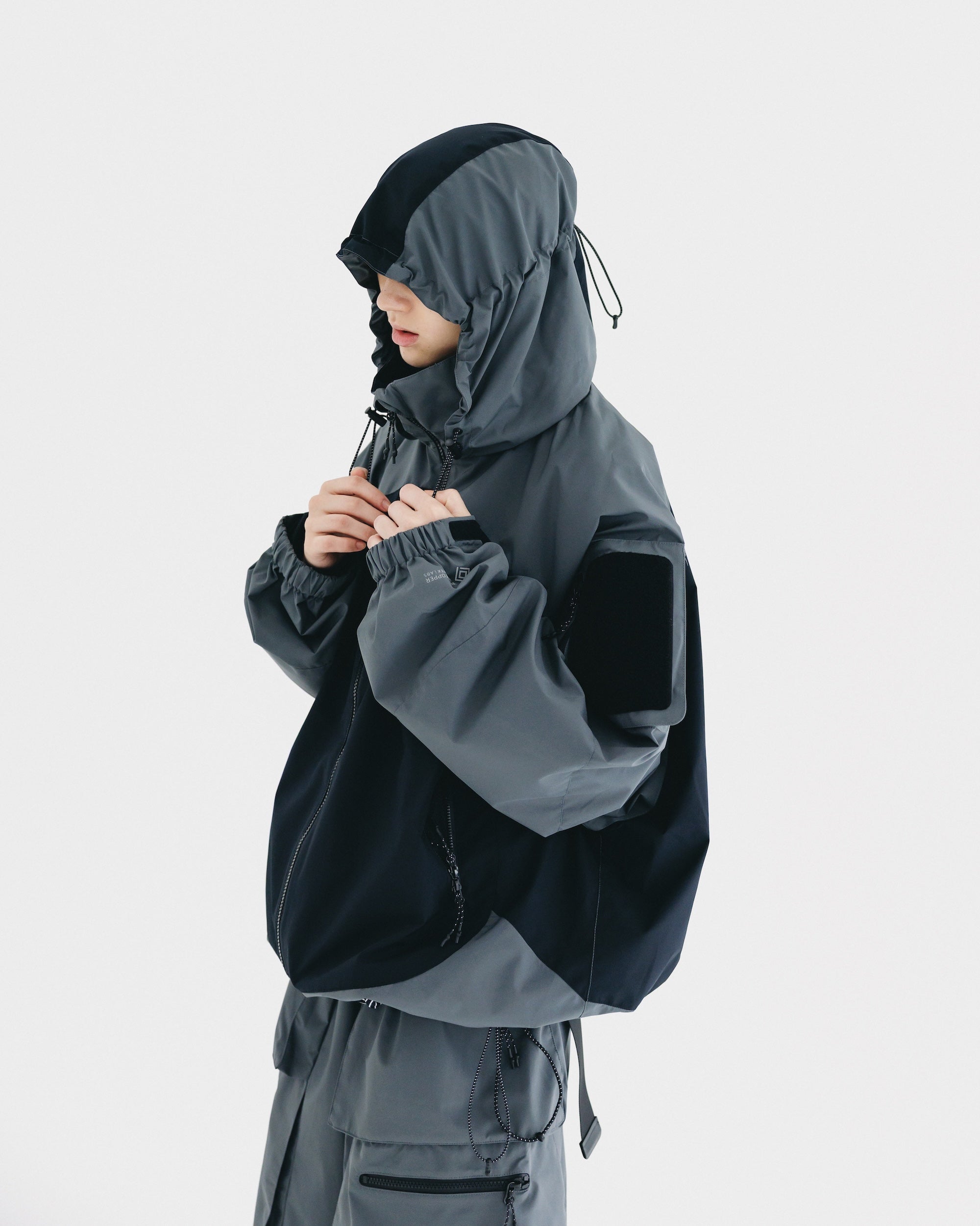 phenix WINDSTOPPER® by GORE-TEX LABS CITY MILITARY JACKET (GRAPHAITE