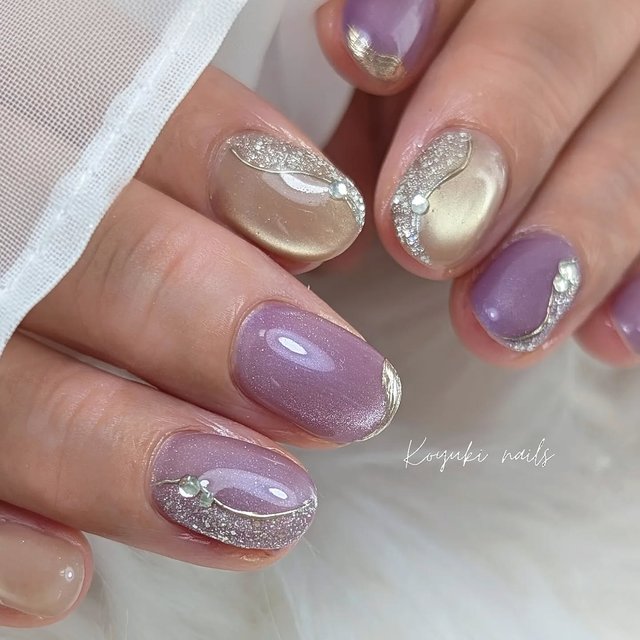 2025最新】冬もこれが本命♡うるちゅるマグネットネイル|人気ネイル