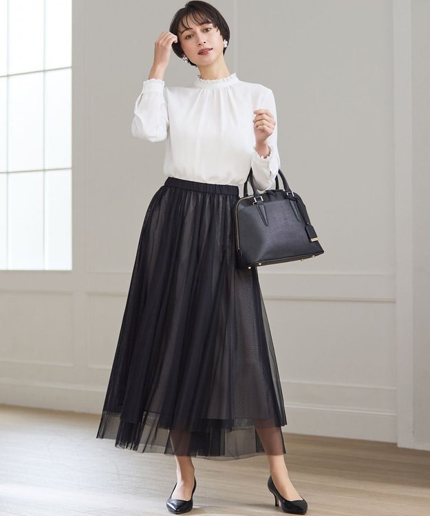 VERY掲載】バックサテンアムンゼン フリルデザインシャツ / 23区