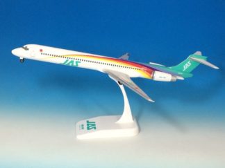 新品]EVERRISE 1/200 JAL B787-8 JALUX日本航空 Amazon | Ever Rise 1