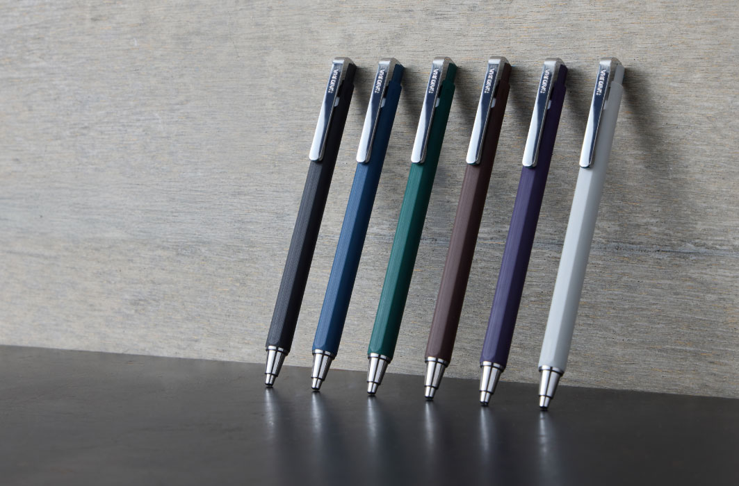 ボールサインiDシングル05 ペンシルブラック | サクラクレパス