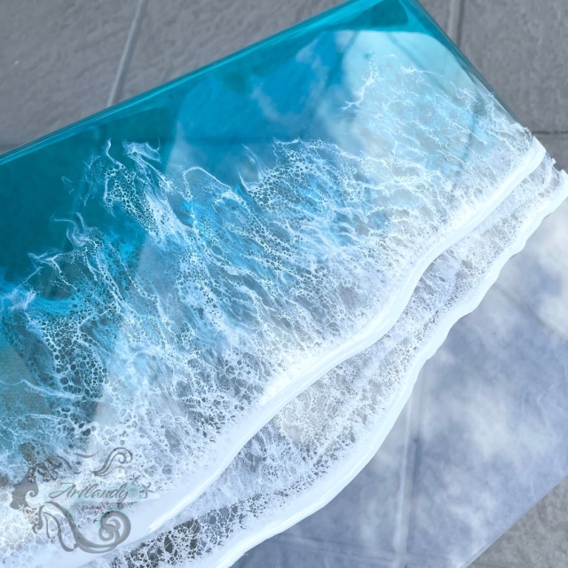 大阪のアート・絵画のワークショップ：【レジン波アート】1DAY体験《A4