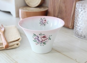 イマン プリンセスローズ － フレンチカントリーのバラ柄、レース雑貨