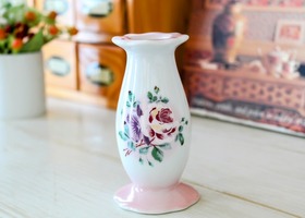 イマン プリンセスローズ － フレンチカントリーのバラ柄、レース雑貨