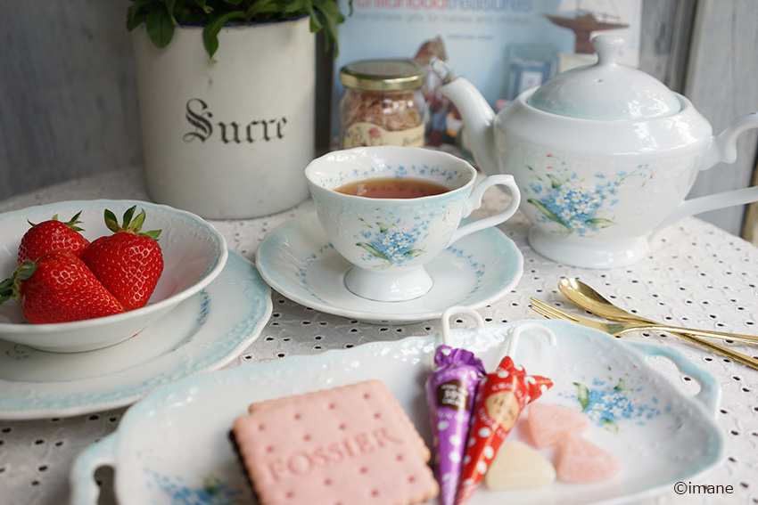 イマン クラリス 陶器 レトロカレー皿 － フレンチカントリーのバラ柄