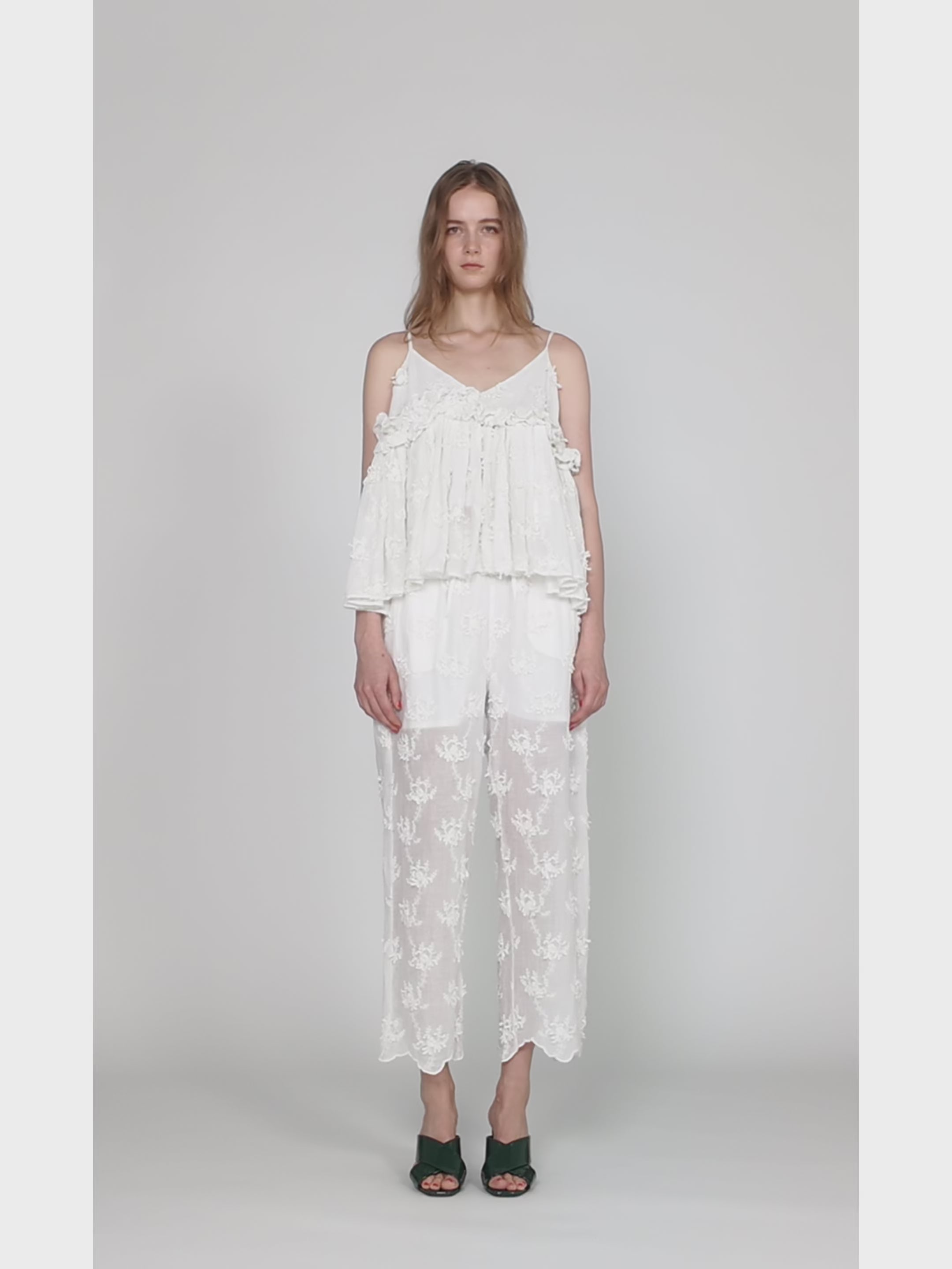 3D embroidery camisole | WHITE