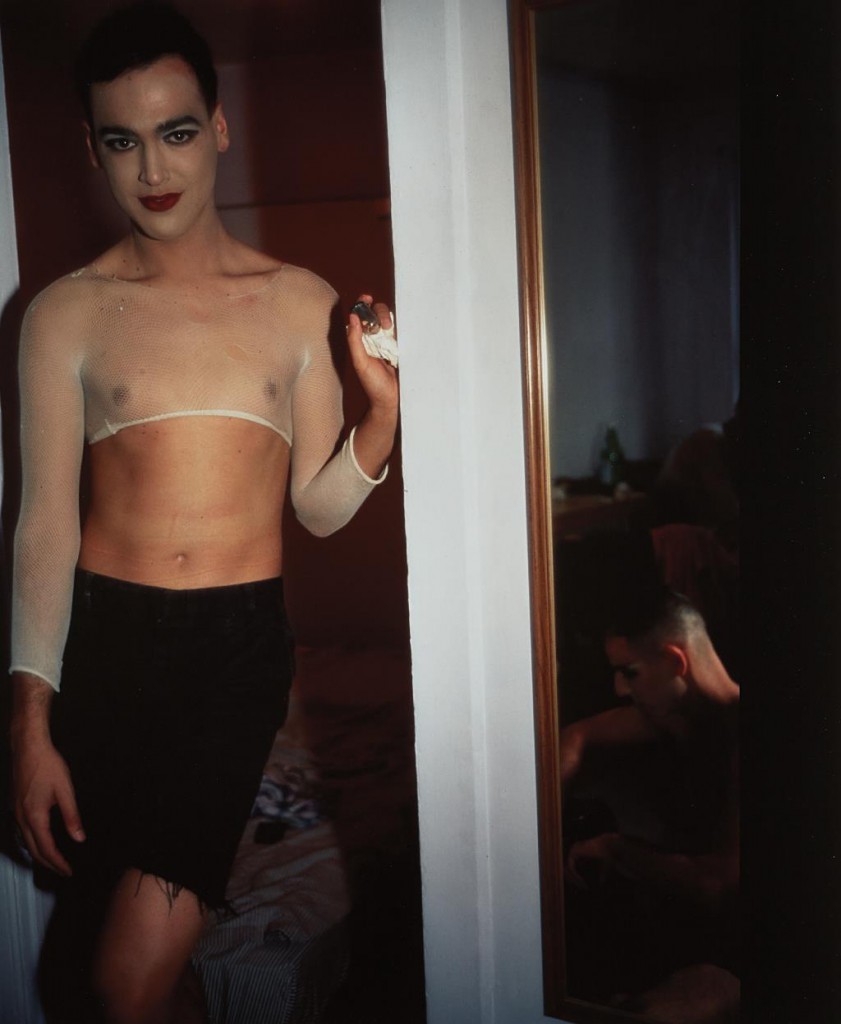 ナン・ゴールディン | 世界のアート作品・絵画を買いたい・売りたい