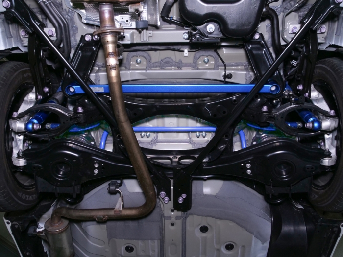 ヴェルファイア40系専用 クスコ リア スタビライザー を販売中