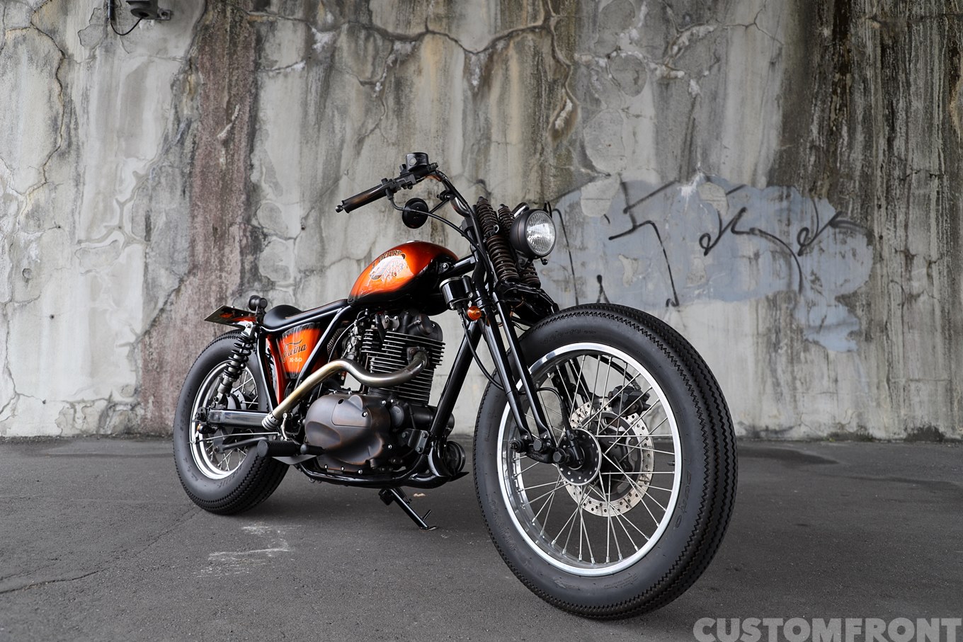 カワサキ 250TRのカスタムチョッパー・ビアード A BEARD – CUSTOM