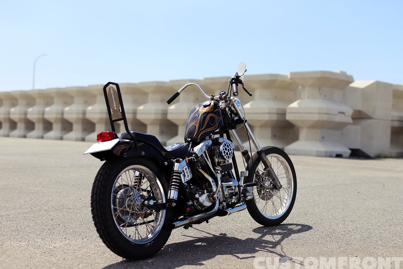 ハーレー ショベルヘッドのオールドスクールフリスコチョッパー 1976年