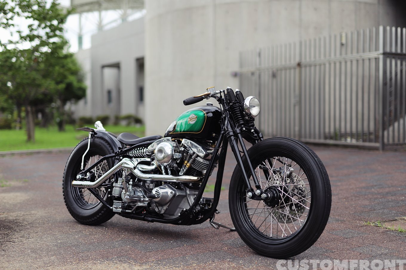 ハーレー カンチレバーサスの4速フレームショベルヘッド FXWG 1980年