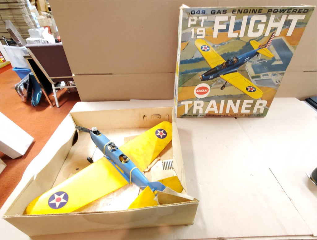 Vtg Cox PT-19 Flight Trainer Airplane Gas Engine Powered Plane