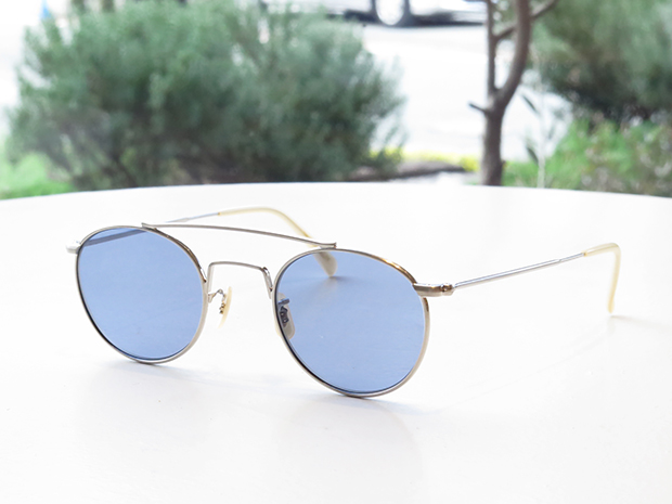 D-Eye kaminoura（ディーアイカミノウラ） THE BARRACKS（ザバラックス