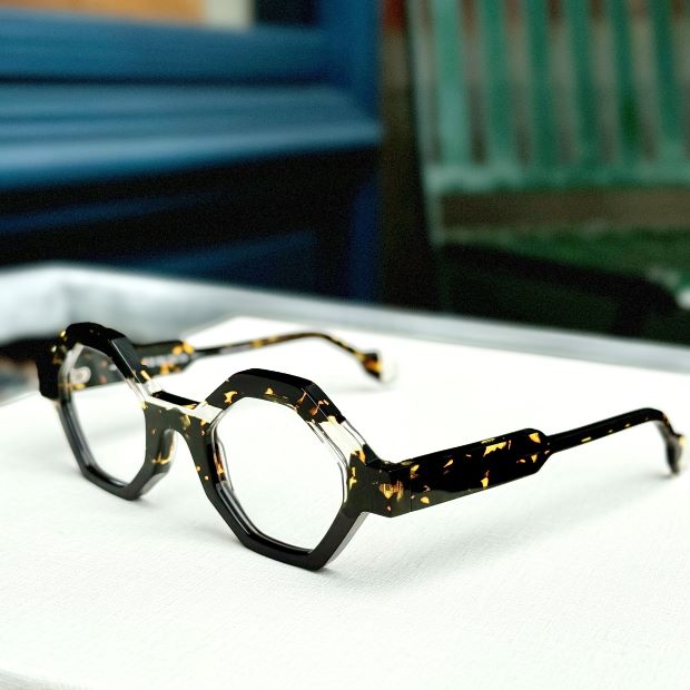 ANNE ET VALENTIN（アンバレンタイン）HAHA HEHE D-Eye kaminoura 熊本