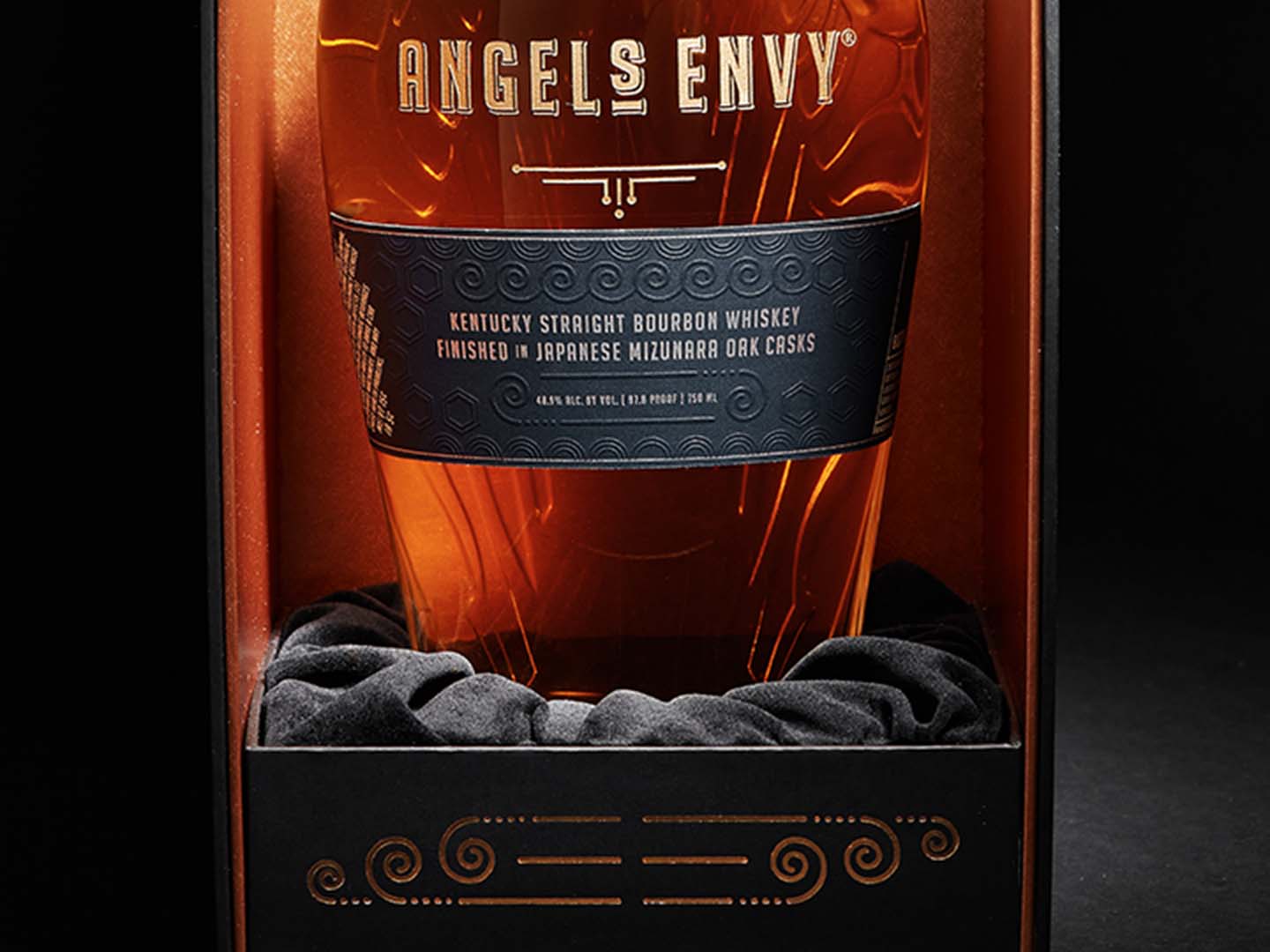 Angel's Envy Kentucky Straight Bourbon Finished in Mizunara Oak