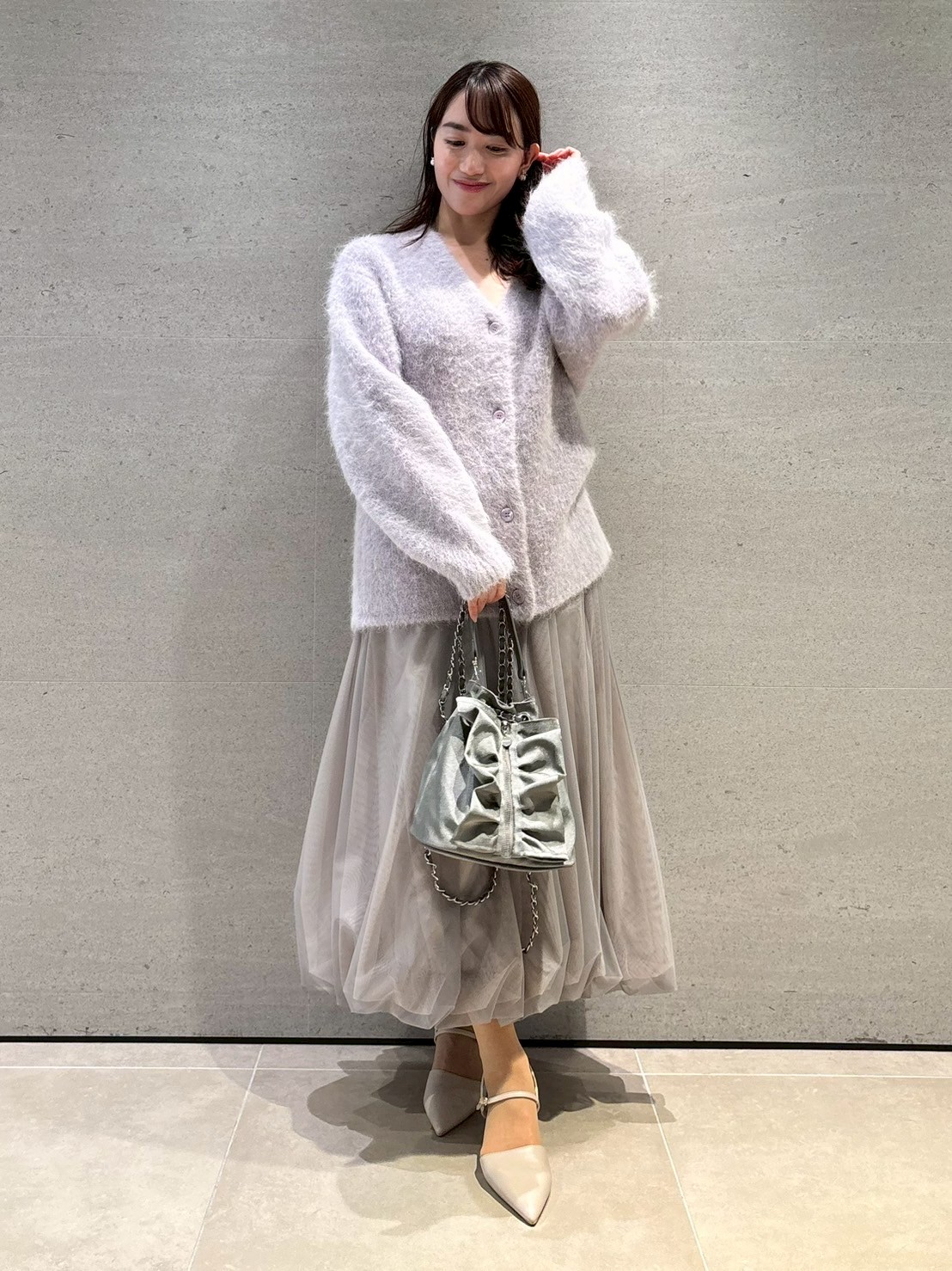 スパークルミディ丈カーディガン(ニットプルオーバー)｜TOPS（トップス