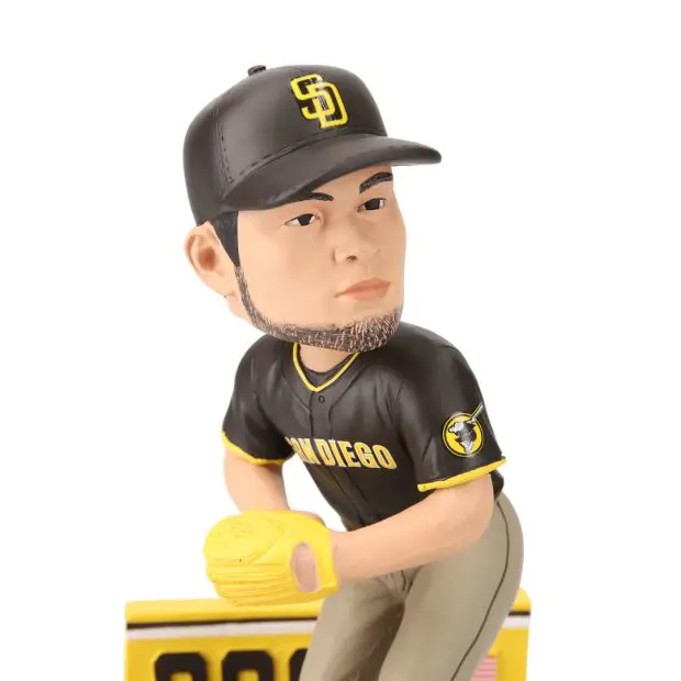 ダルビッシュ有選手の日米通算200勝を記念したボブルヘッド 日本国内