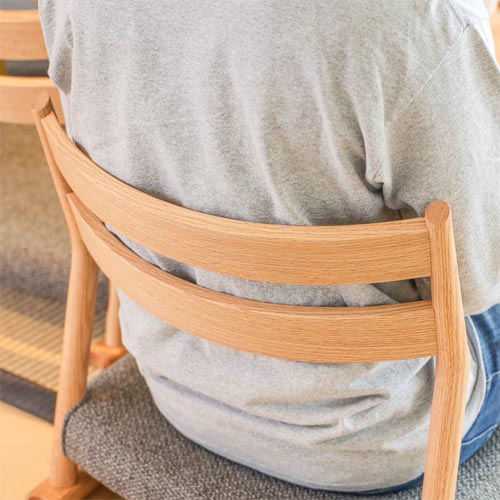 KSM】 日進木工 座椅子 木製フレーム 布張り MAWARIZA 日進木工 ac