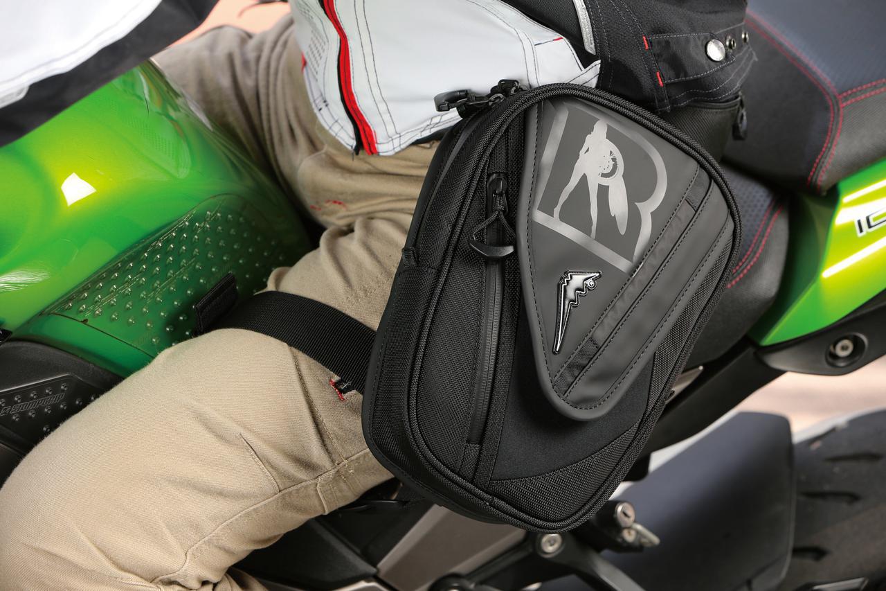 RIDE×クシタニのコラボバッグが完成！ ツーリングでの使い勝手がいい