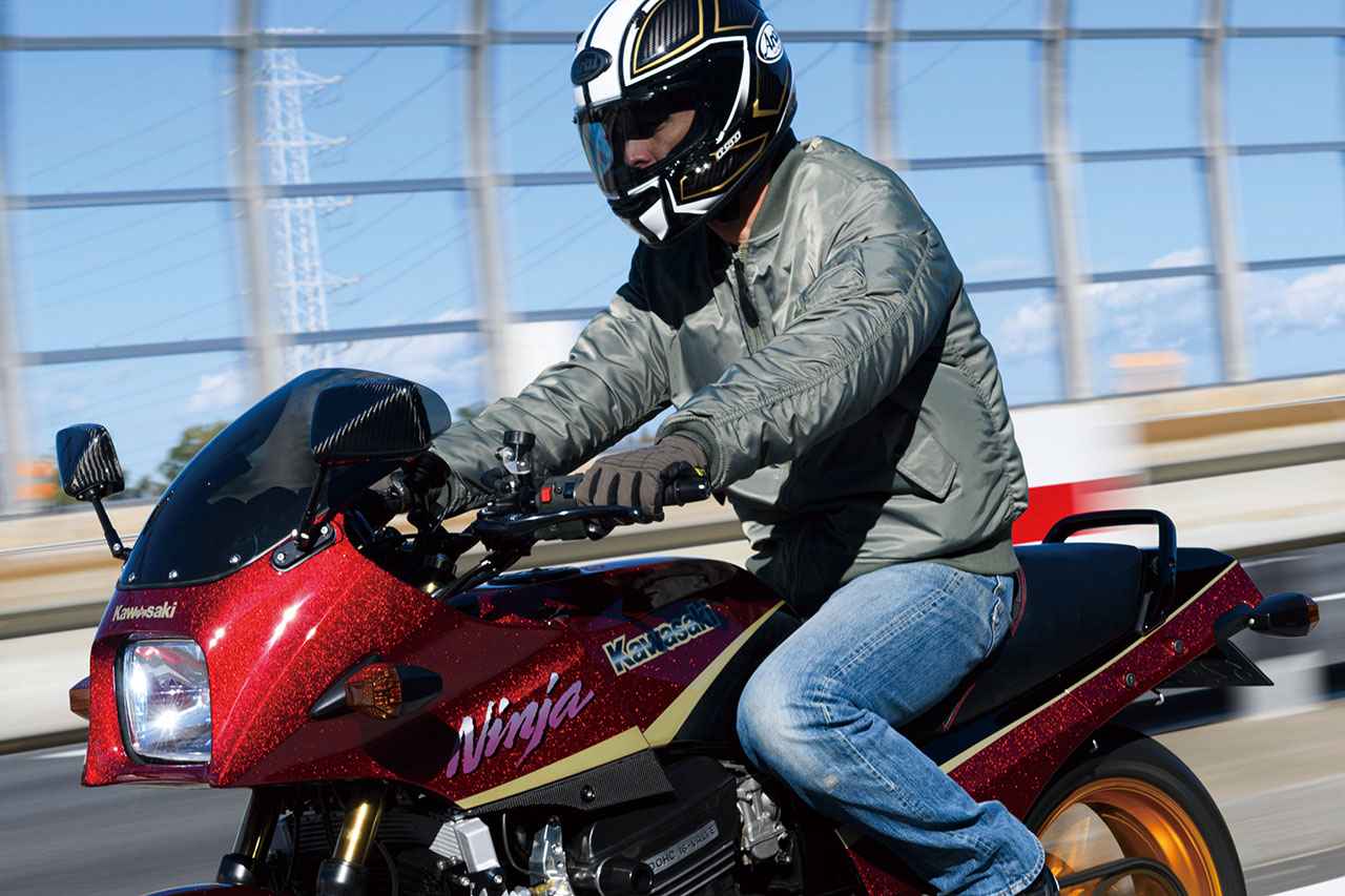 ライディングウエア「ALPHA MA-1 MOTORCYCLE」はバイク乗りを納得