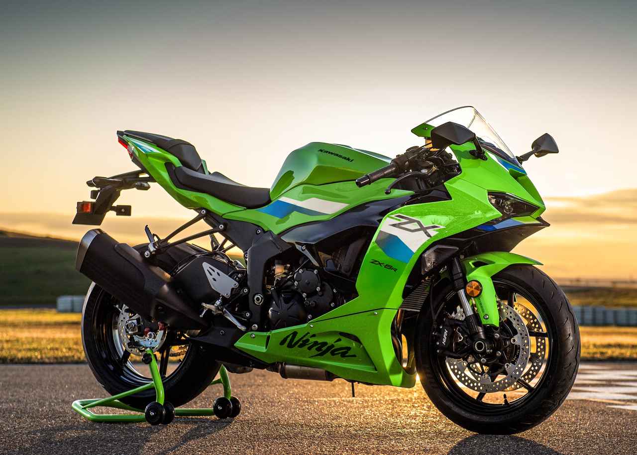 ストリート＆サーキットでも文句なし！ カワサキ「Ninja ZX-6R」が発売