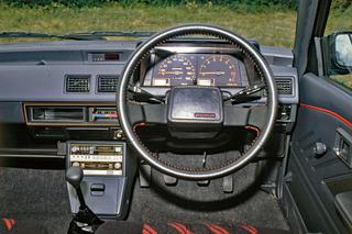 4番目の画像 - トヨタ スターレット（EP71型） - Webモーターマガジン