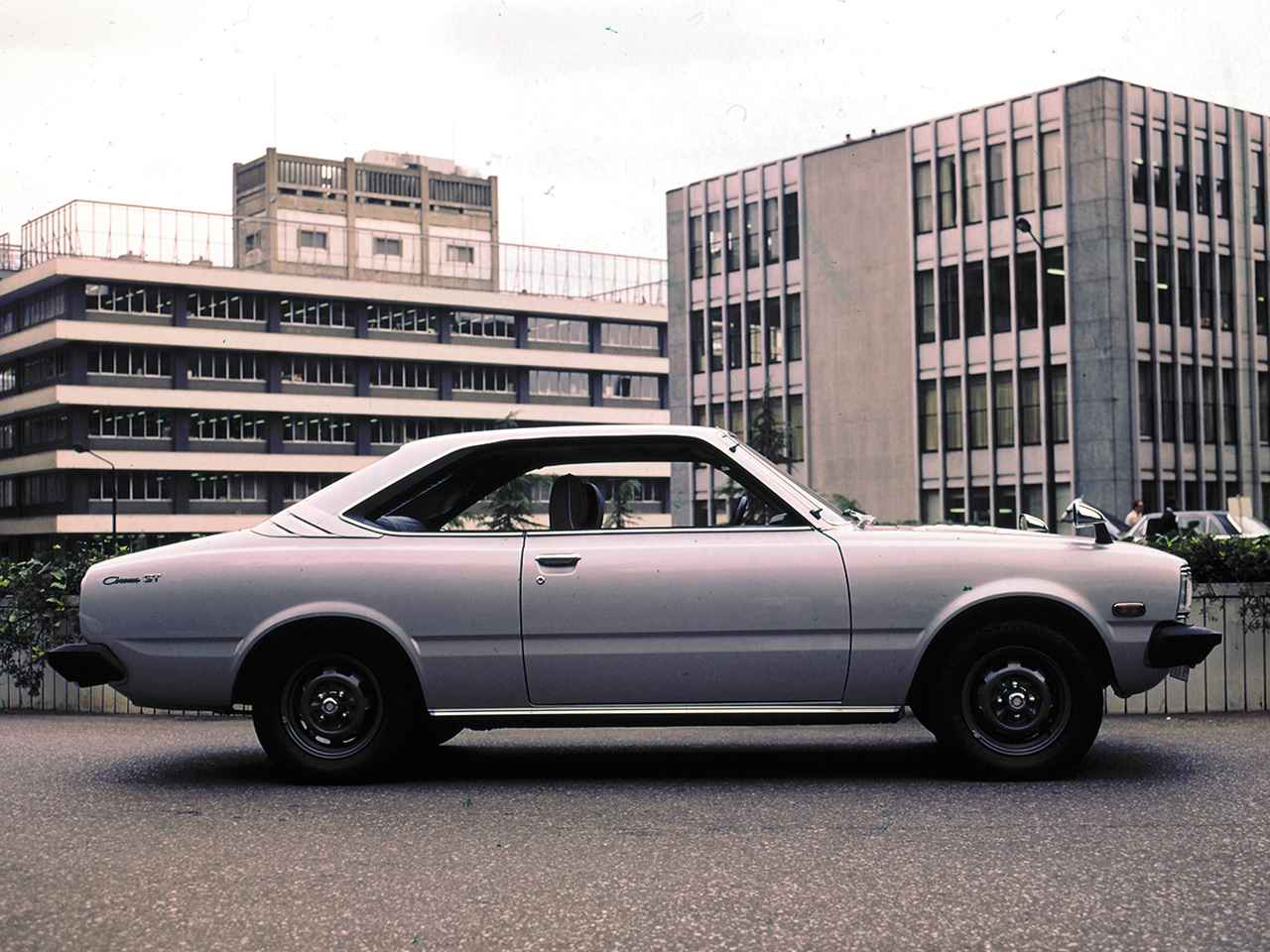 トヨタ コロナ2000GT（昭和48／1973年8月発売・RT104型） 【昭和の名車