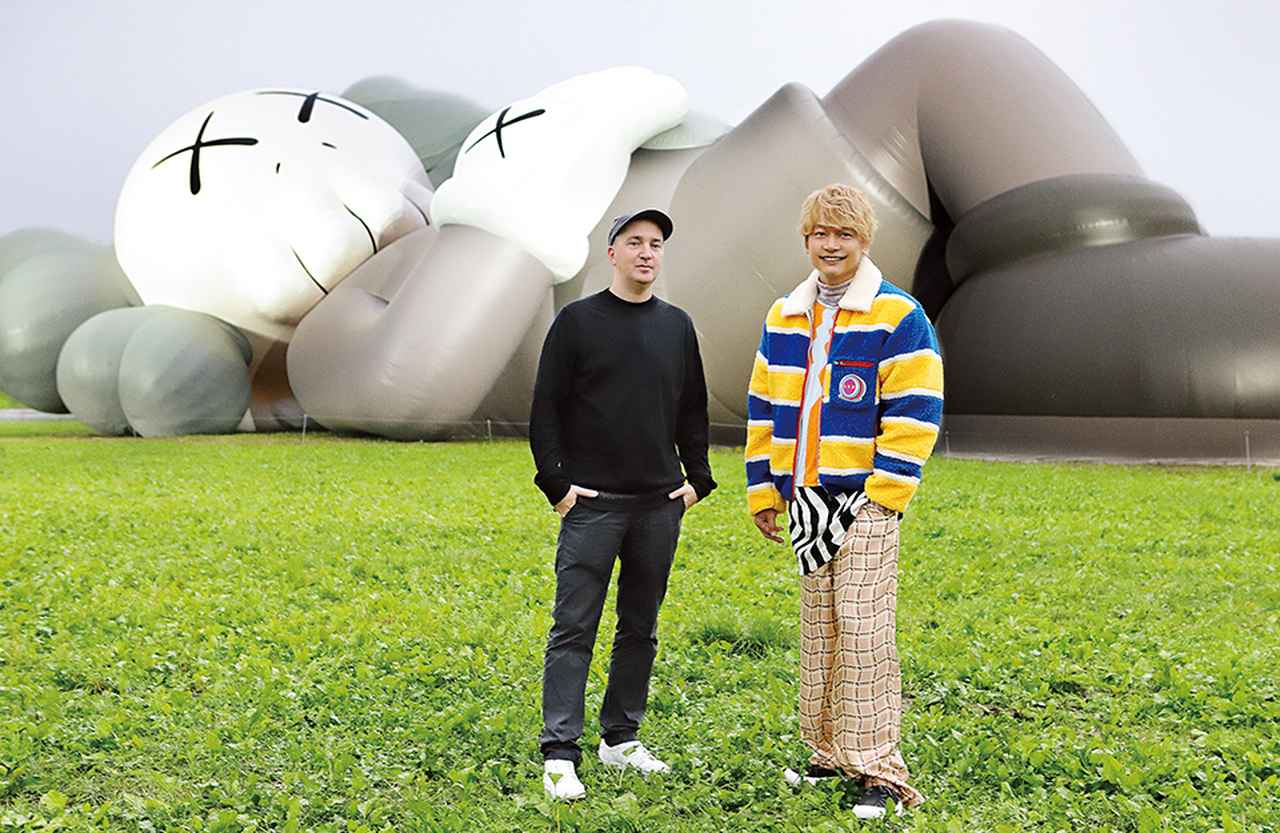 KAWSと香取慎吾。 ふたりが歩くアートの地図 (1/1) - T JAPAN:The New